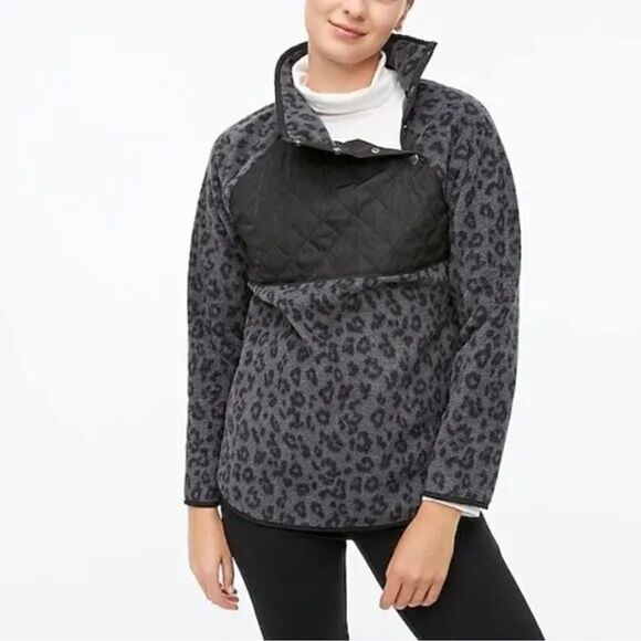 J Crew Quilted Button-Neck Sherpa fleece‎ Tunic Medium black gray Leopard BA200 - Picture 2 of 16